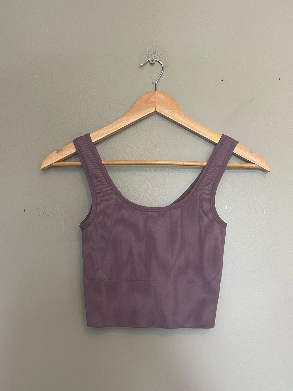 Athleta Ribbed Scoop Crop Tank